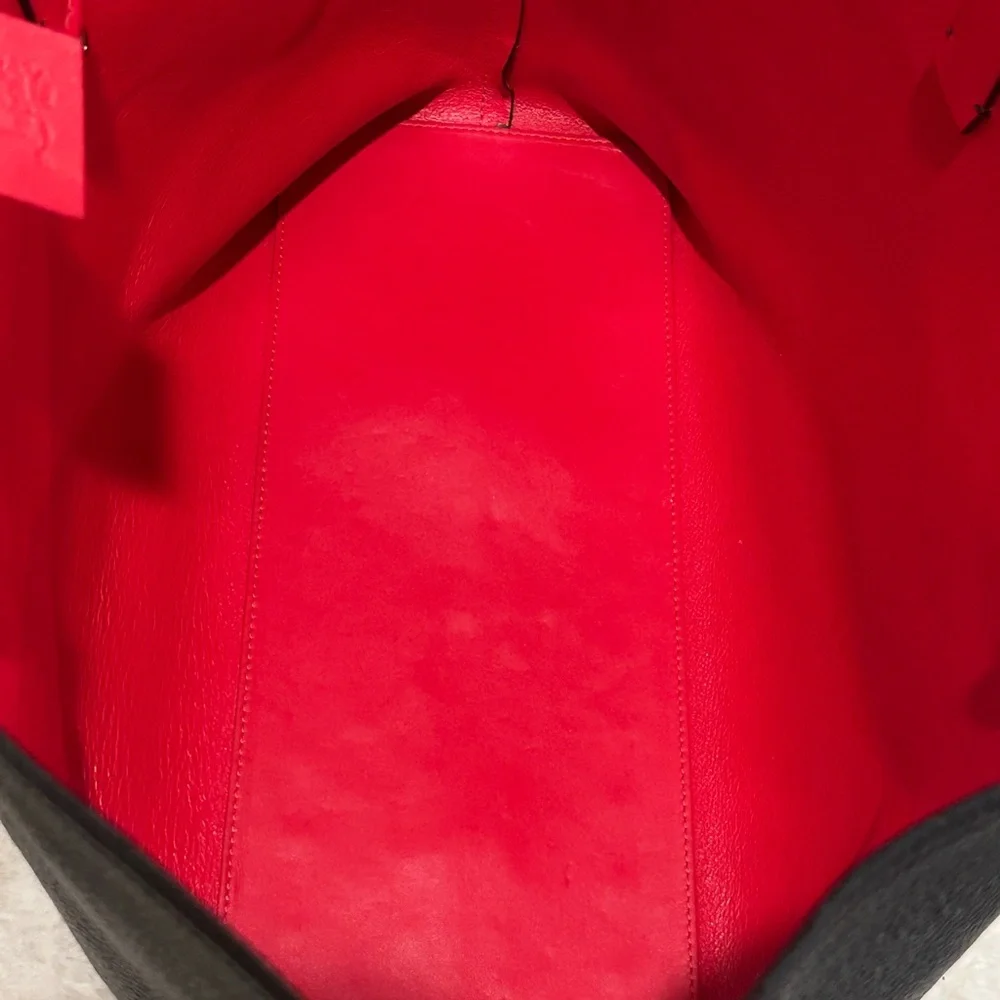 Authentic Christian Louboutin Cabata Tote in Grained Leather Tote Bag ✨ - Picture 7 of 16